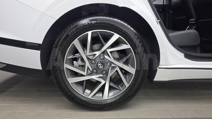 Hyundai Grandeur 2023 — 4