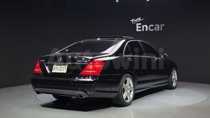 Mercedes-Benz S Class 2007 — 2
