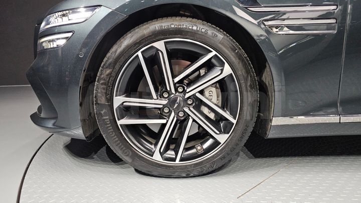 Genesis G80 2025 — 5
