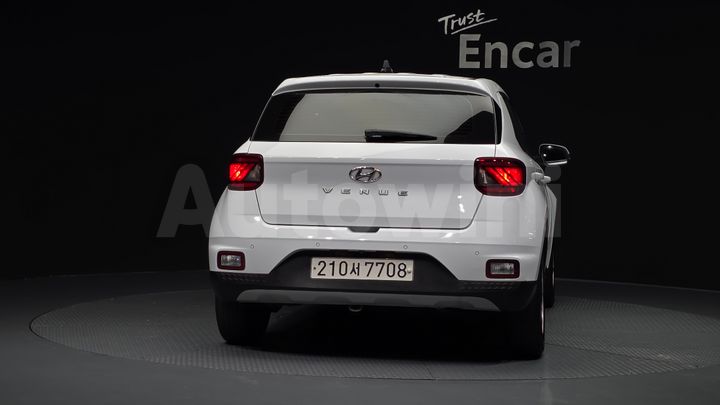 Hyundai Venue 2022 — 4