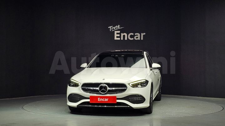 Mercedes-Benz C Class 2024 — 3