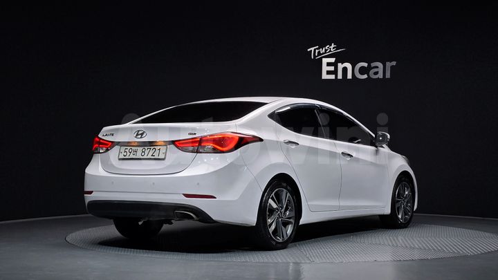 Hyundai Avante 2014 — 2