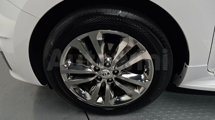 Kia Carnival 2018 — 5