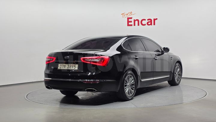 Kia K7 2015 — 2