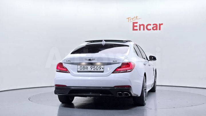 Genesis G70 2018 — 4