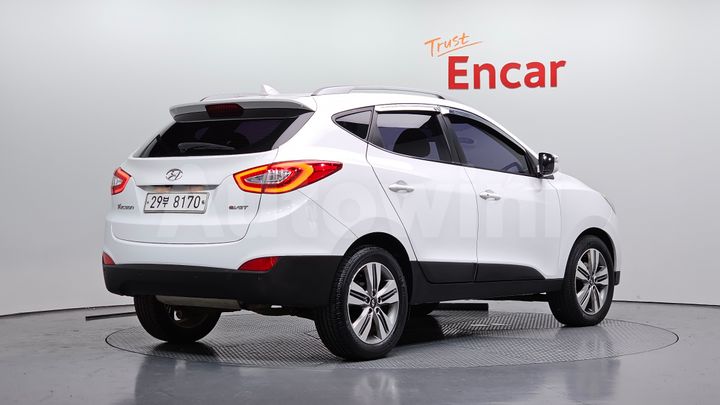 Hyundai Tucson 2015 — 2