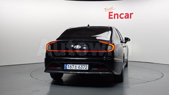 Hyundai Sonata 2020 — 4