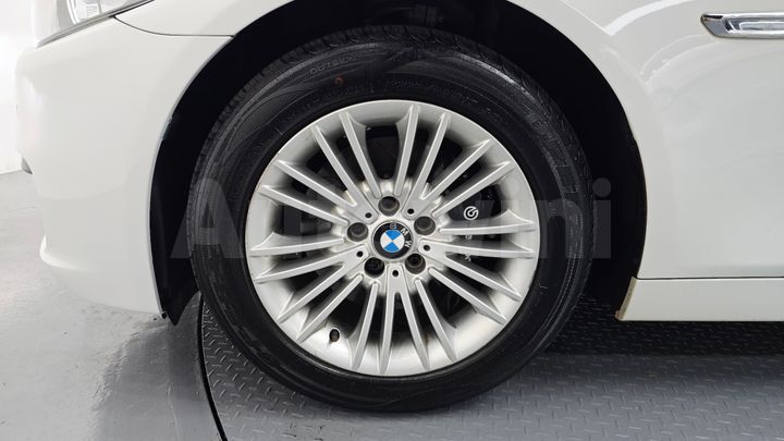 BMW 5 Series 2014 — 5
