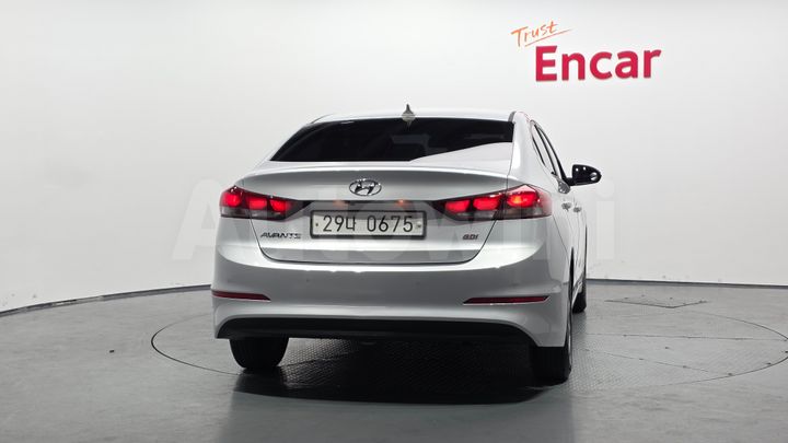 Hyundai Avante 2016 — 5