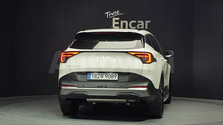 Kia Sportage 2025 — 4