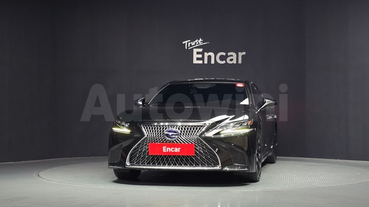 Lexus LS 2018 — 3