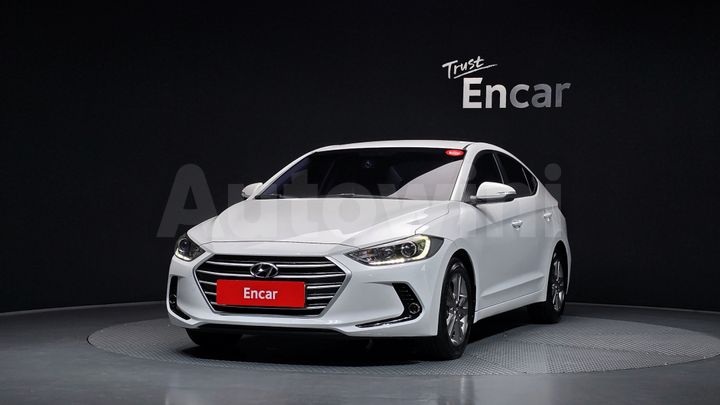 Hyundai Avante 2016 — 3