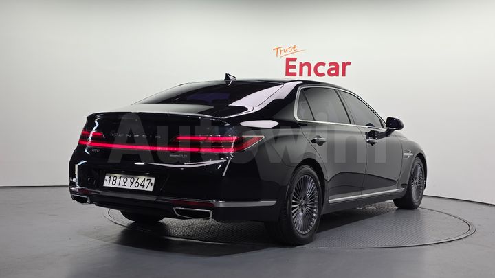 Genesis G90 2019 — 2
