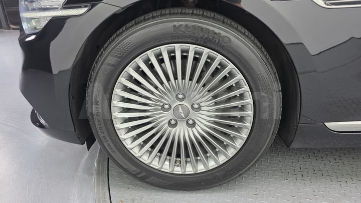 Genesis G90 2019 — 5