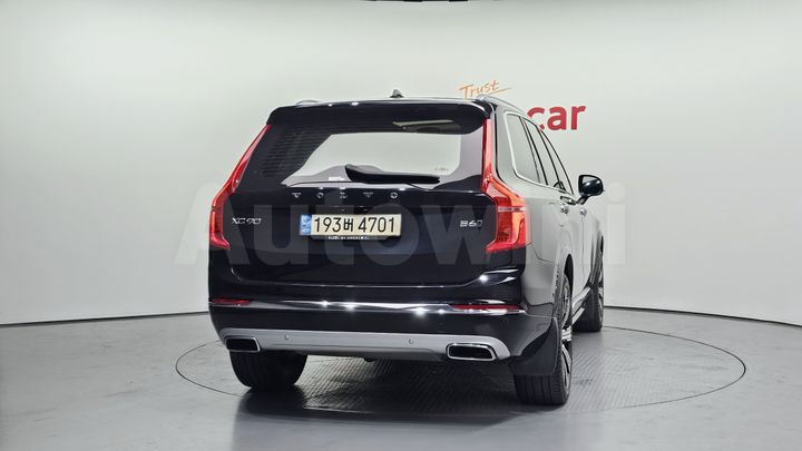 Volvo XC90 2021 — 4