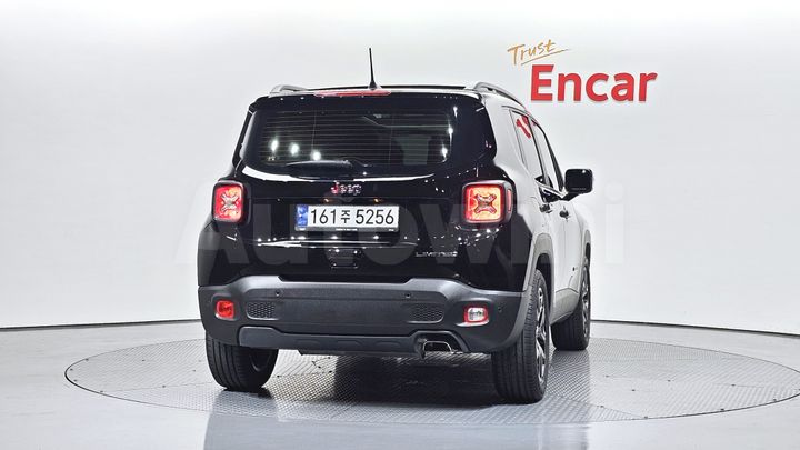 Jeep Renegade 2022 — 4
