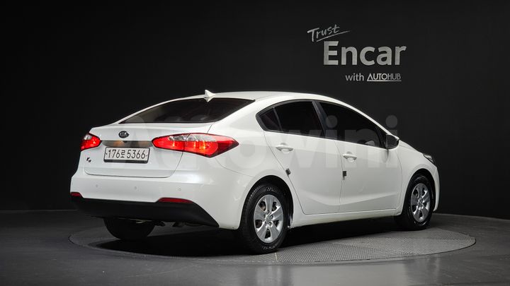 Kia K3 2014 — 2