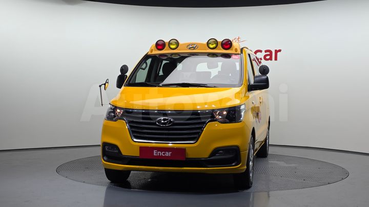 Hyundai Starex 2020 — 3