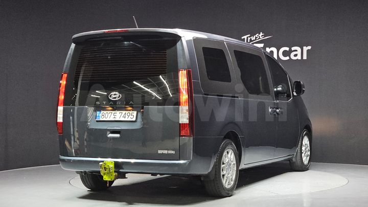 Hyundai Staria 2022 — 2