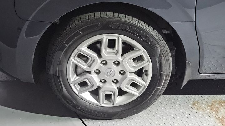 Hyundai Staria 2022 — 5