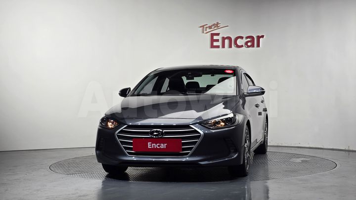 Hyundai Avante 2016 — 3