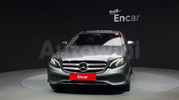 Mercedes-Benz E Class 2019 — 3
