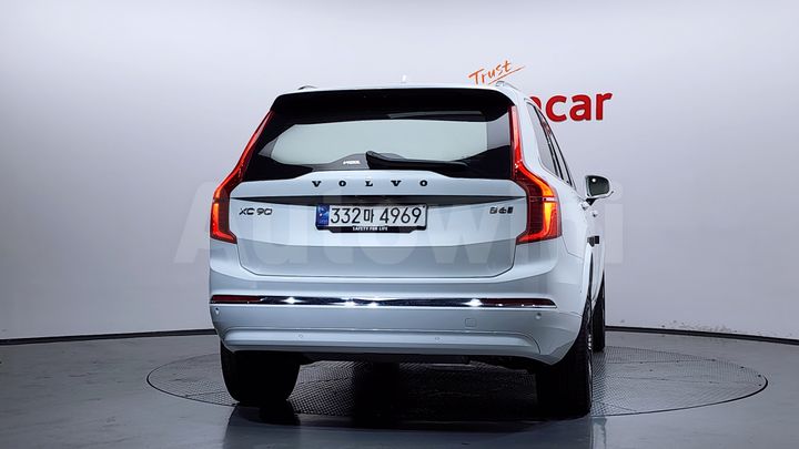 Volvo XC90 2023 — 4