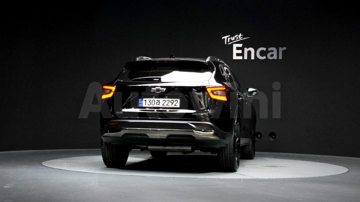 Chevrolet Trax 2024 — 4