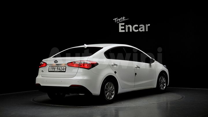 Kia K3 2015 — 2