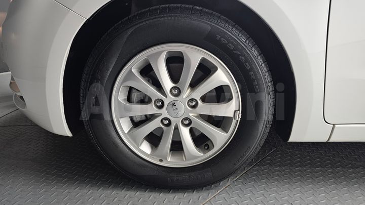 Kia K3 2015 — 5