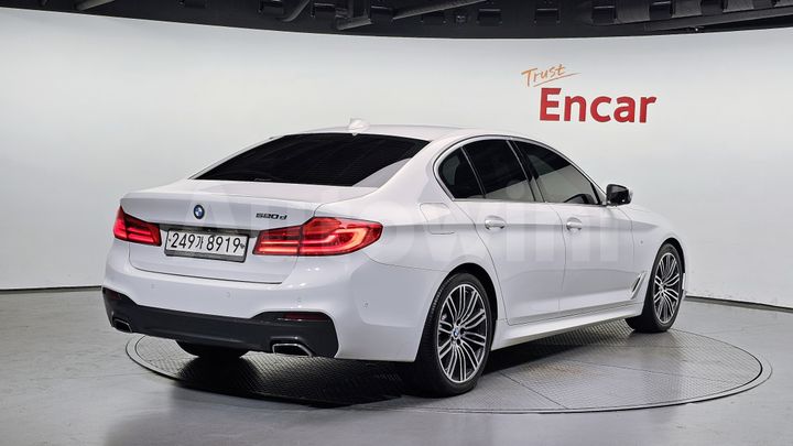BMW 5 Series 2020 — 2