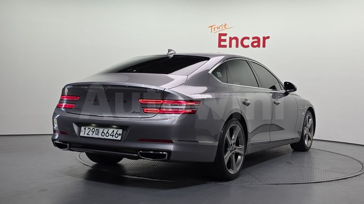 Genesis G80 2021 — 2