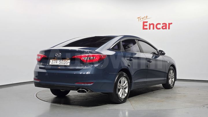 Hyundai Sonata 2015 — 2