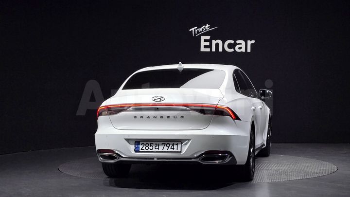 Hyundai Grandeur 2022 — 4