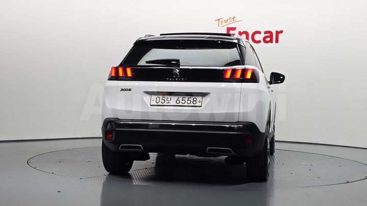 Peugeot 3008 2018 — 4