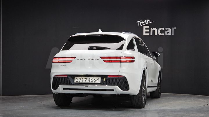 Genesis GV70 2021 — 4