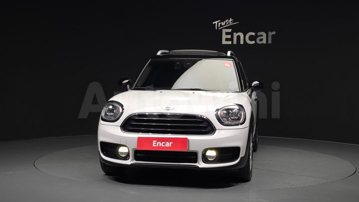 Mini Countryman 2018 — 3