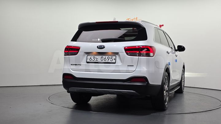 Kia Sorento 2016 — 4