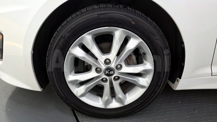 Kia K5 2011 — 5