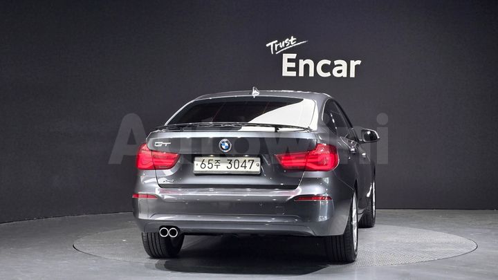 BMW 3 Series 2017 — 3