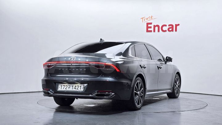 Hyundai Grandeur 2021 — 2