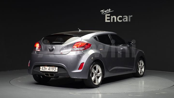 Hyundai Veloster 2012 — 2