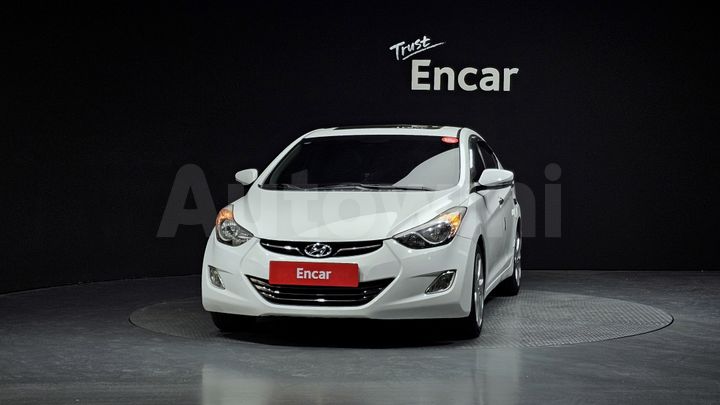 Hyundai Avante 2012 — 3