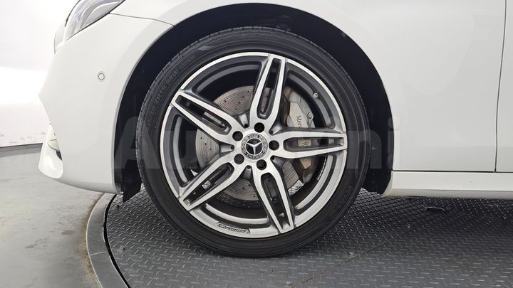 Mercedes Benz E Class 2020 — 5