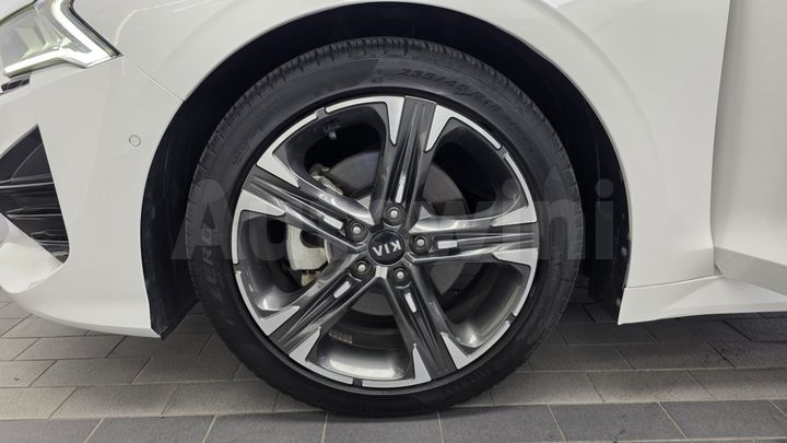 Kia K5 2020 — 5