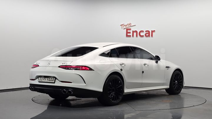 Mercedes Benz AMG GT