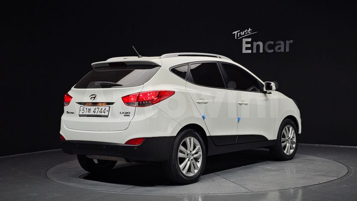 Hyundai Tucson 2011 — 2