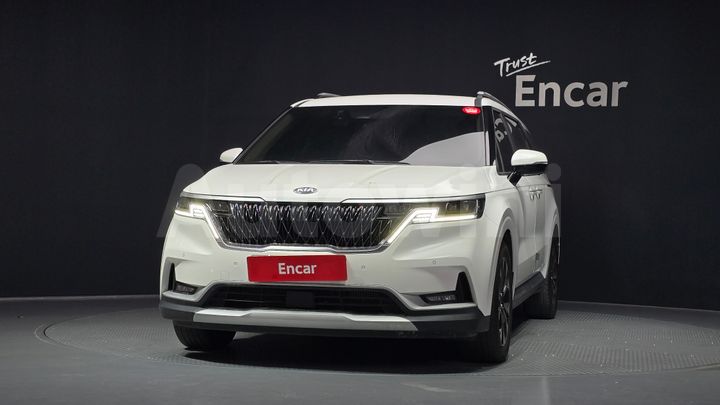 Kia Carnival 2021 — 3
