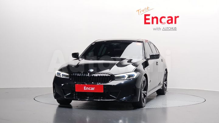 BMW 3 Series 2025 — 3