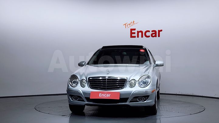 Mercedes-Benz E Class 2008 — 3